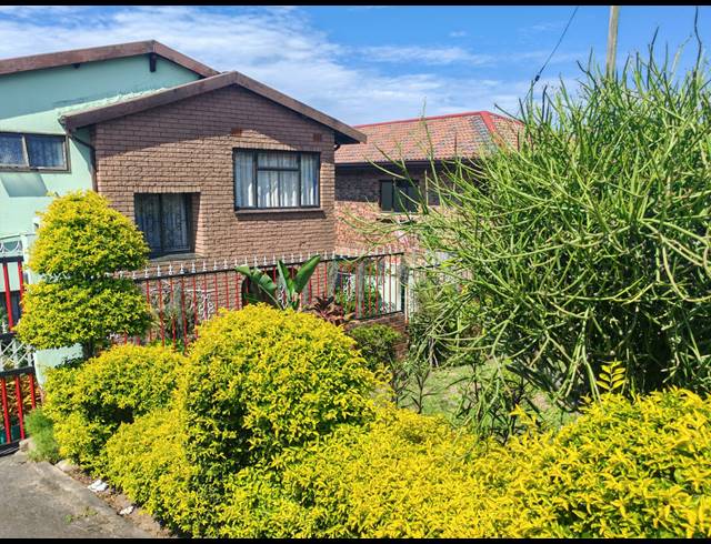 5 BEDROOM HOUSE FOR SALE IN SHALLCROSS